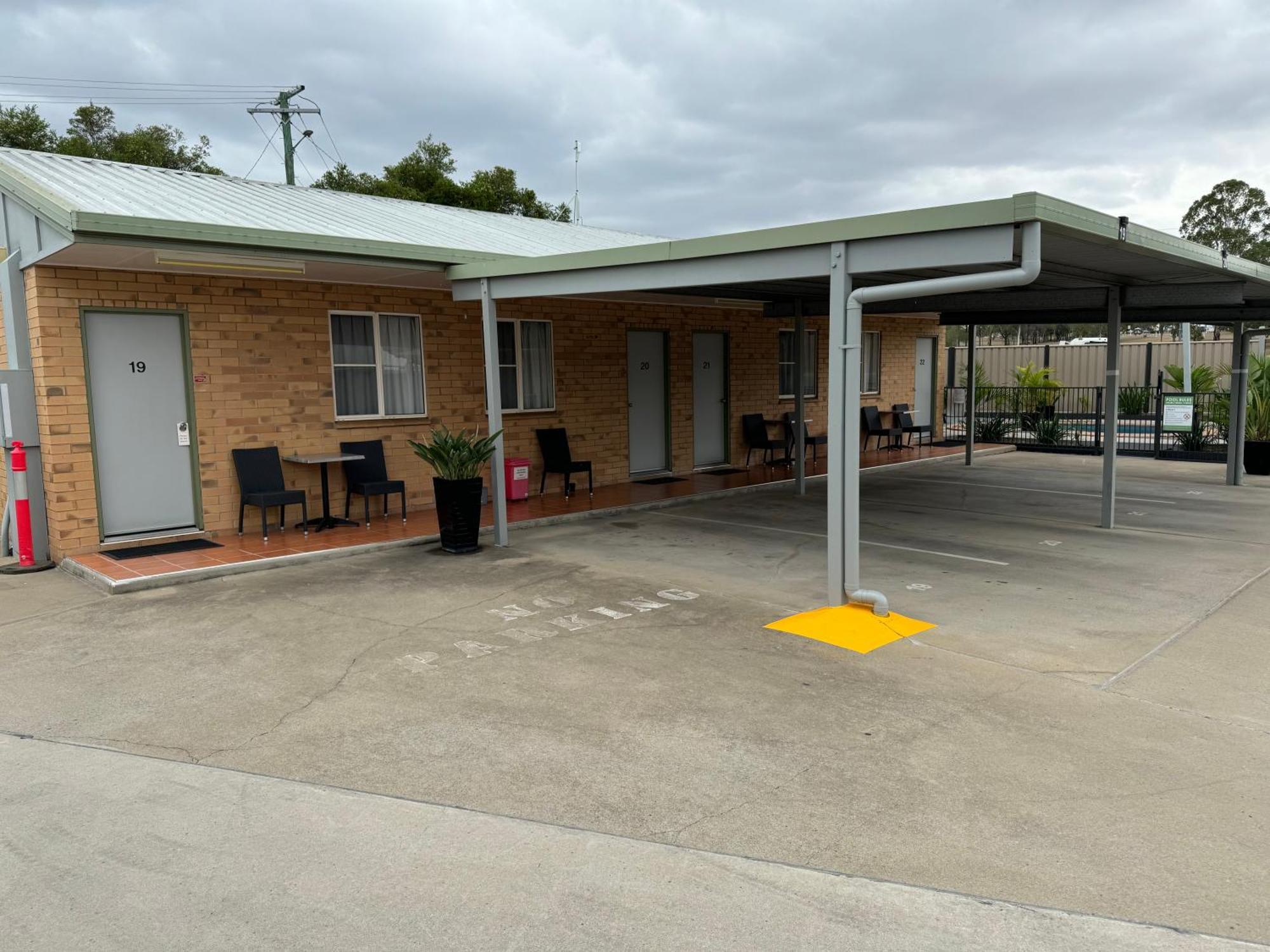 Raintree Motel Biloela Dış mekan fotoğraf
