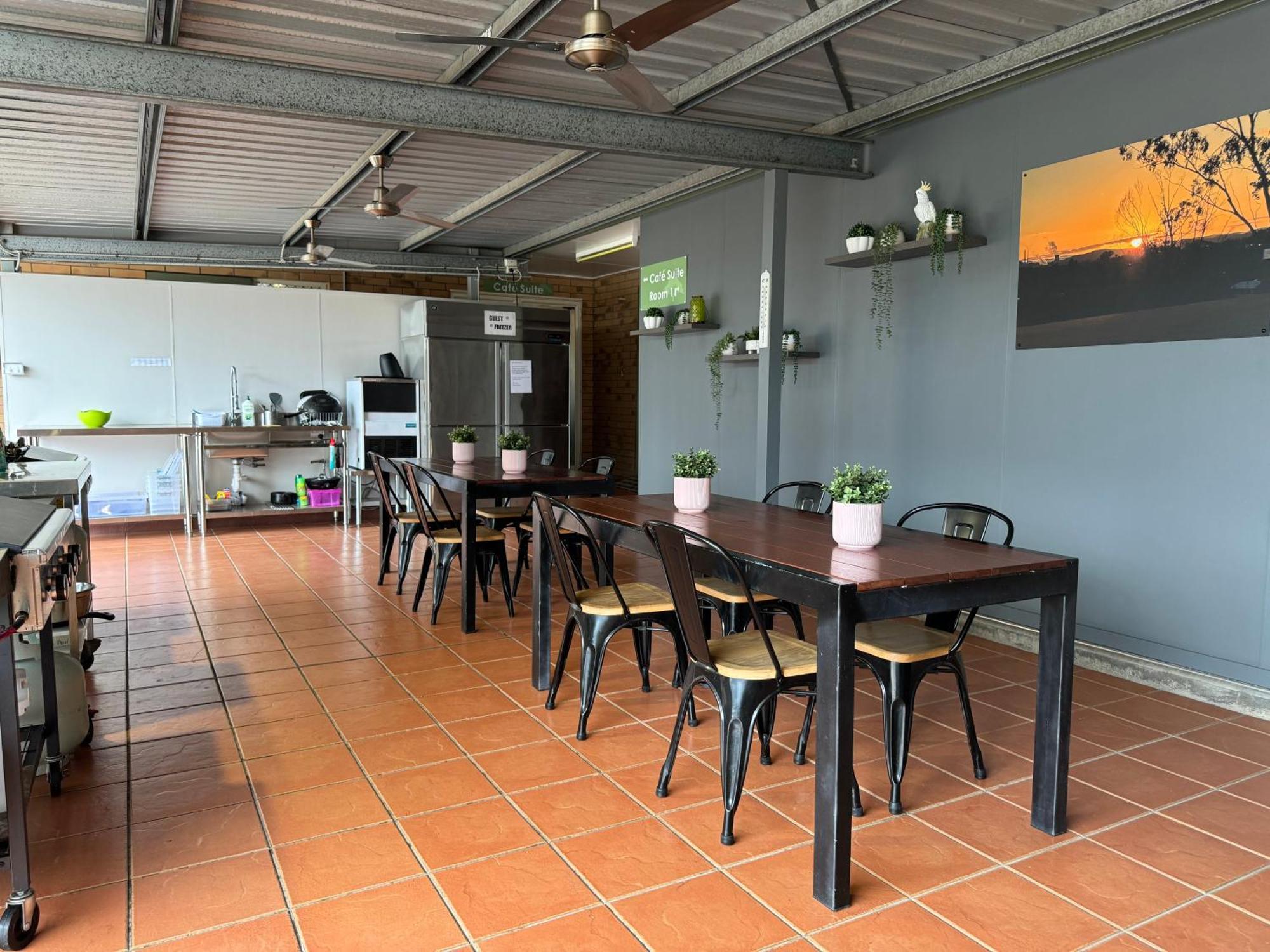 Raintree Motel Biloela Dış mekan fotoğraf